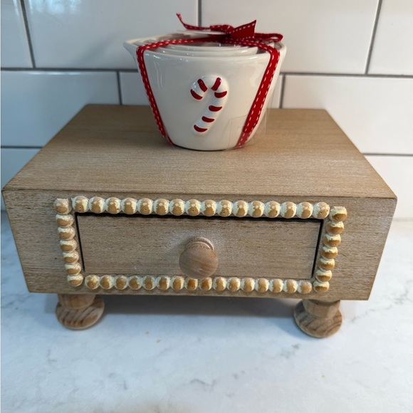 Rae Dunn Other - Rae Dunn White Candy Cane Measuring Cups
